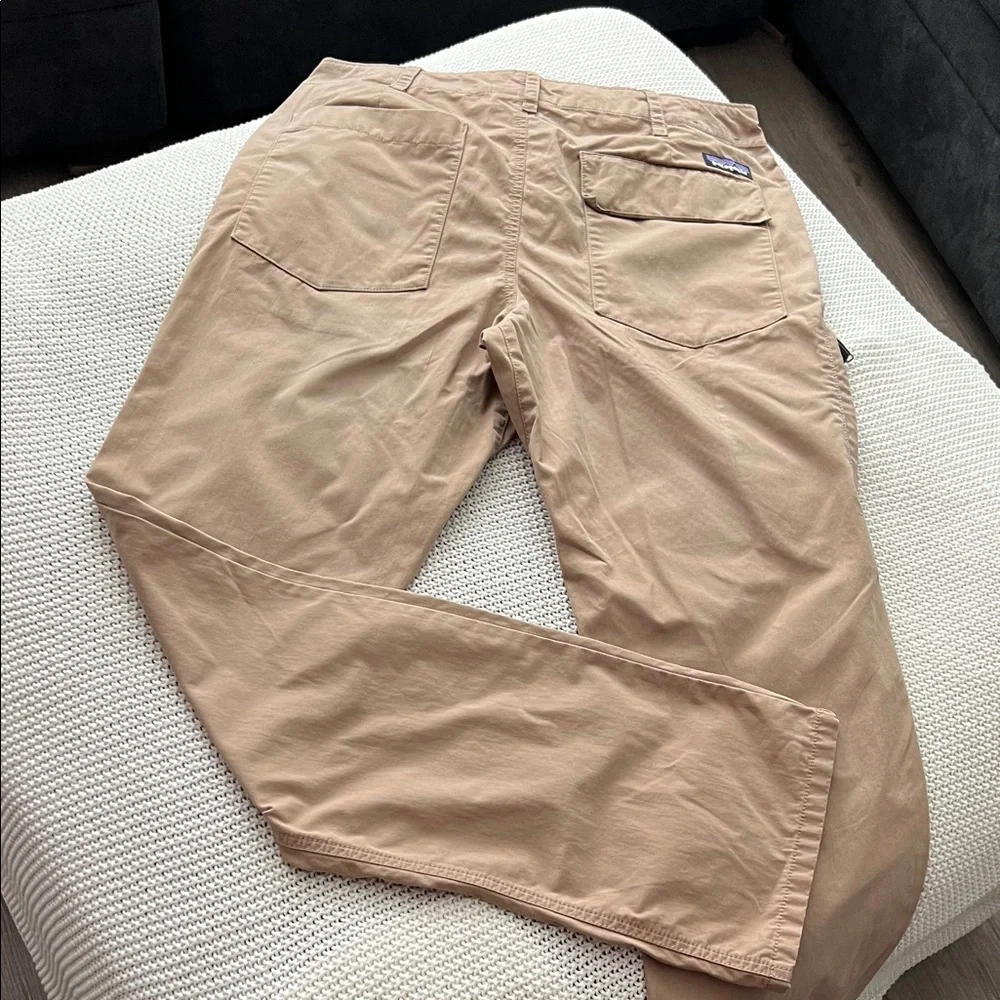 Patagonia Men's Chinos - Tan